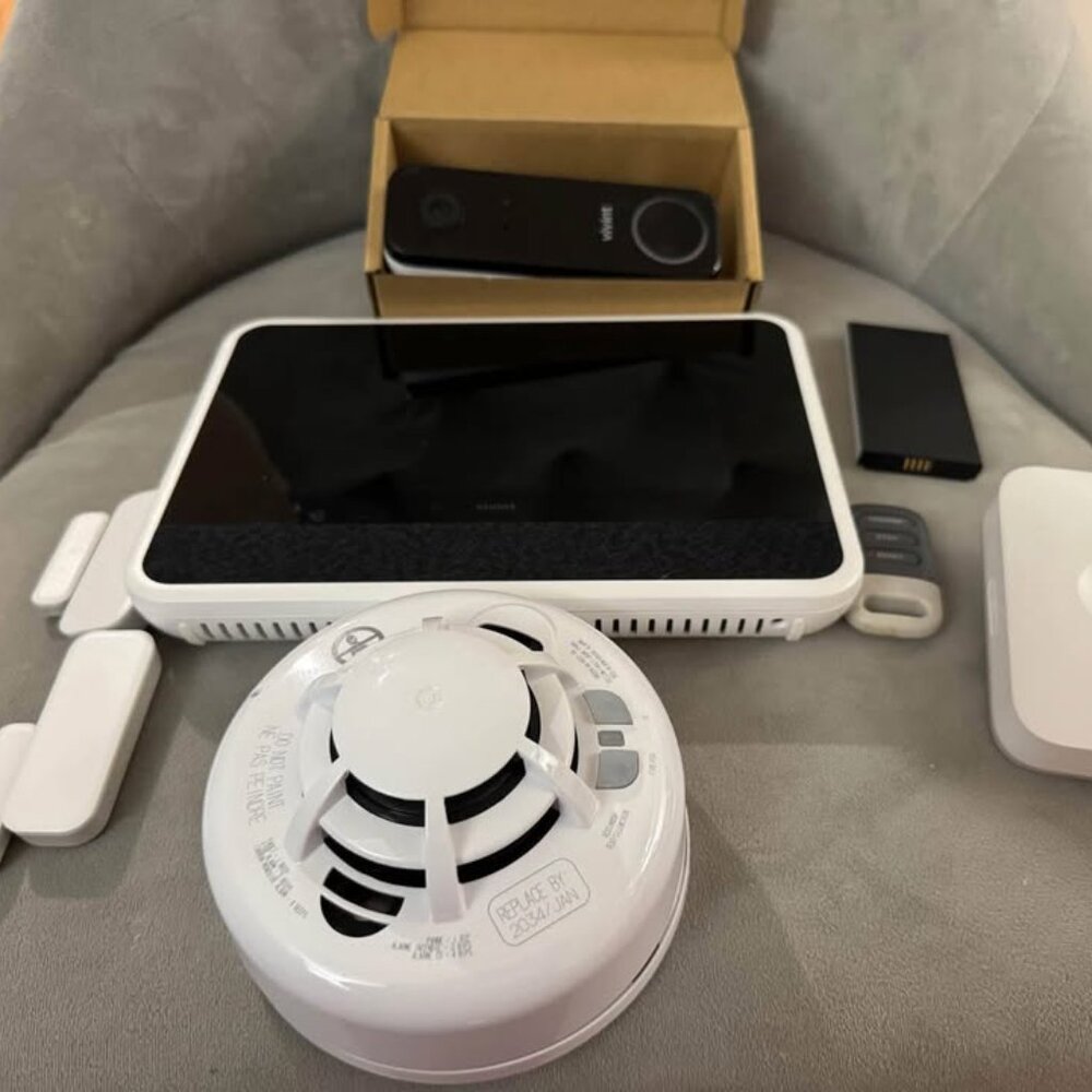 Vivint home security set up